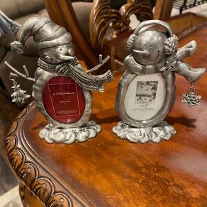 St. Nicholas Square snowman picture frames